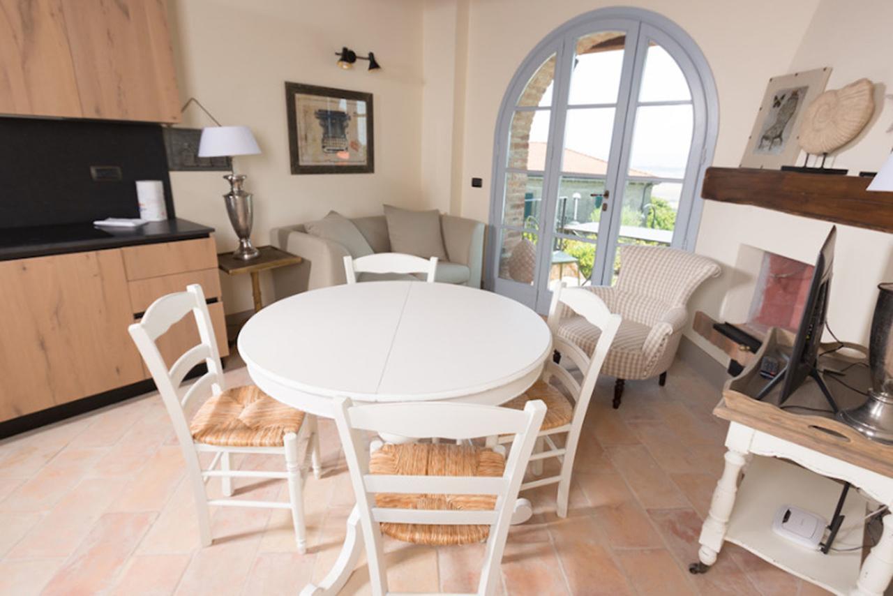 Ferienwohnung Borgo In Chianni Exterior foto