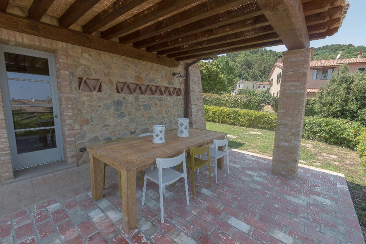 Ferienwohnung Borgo In Chianni Exterior foto